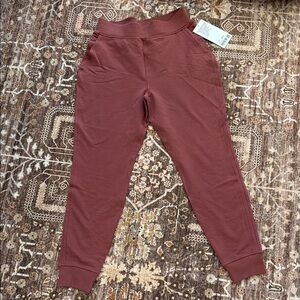 Lululemon Athletica warm down HR jogger